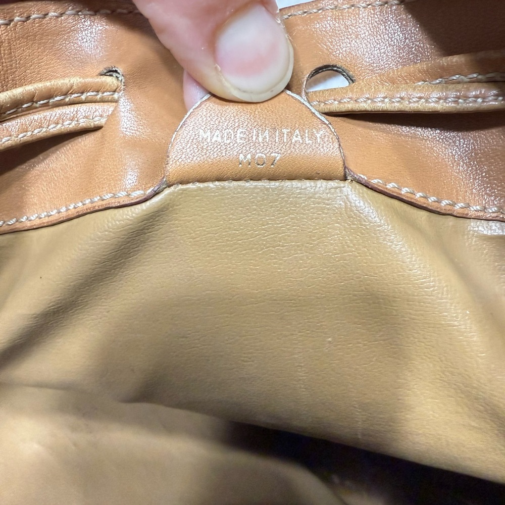 Celine vintage Brown Leather Bucket Bag - Picture 5 of 13